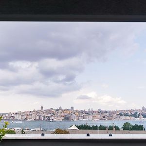 Connecting Family Room Bosphorus View 2 Rooms